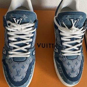 Men’s shoes